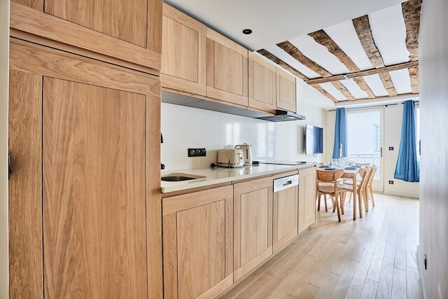 ニュー フラット テラス センター ドゥ パリ ブルス