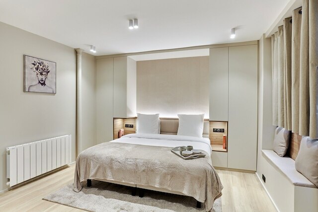 サブライム アンド ニュー スタジオ センター オブ パリス