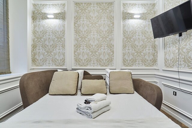 スーパーブ アパートメント ルーブル サン オノレ