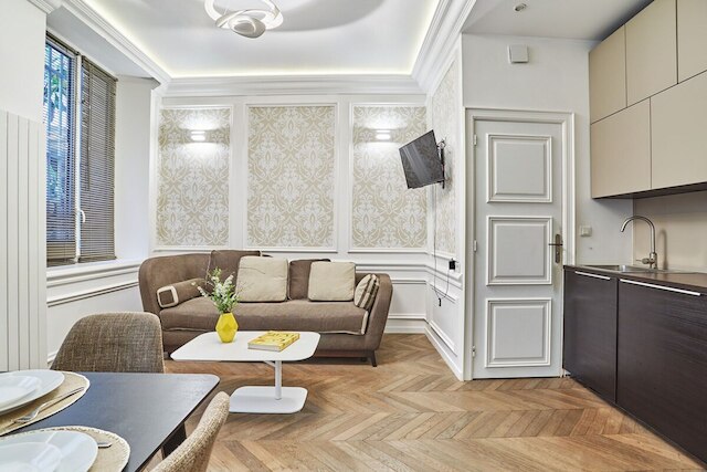 スーパーブ アパートメント ルーブル サン オノレ