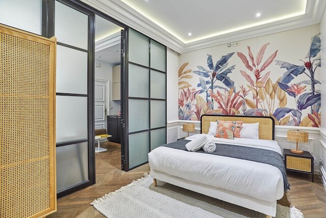 スーパーブ アパートメント ルーブル サン オノレ