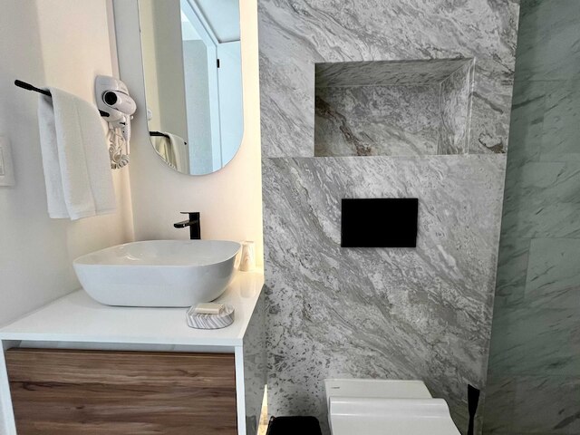 ウィズ モダン ロフト ウィズ パーフェクトビュー イン ローマノルテ