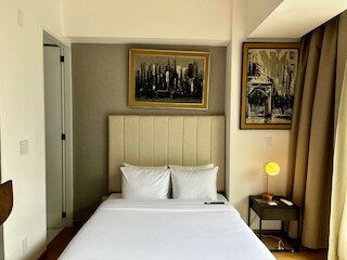 ウィズ モダン ロフト ウィズ パーフェクトビュー イン ローマノルテ