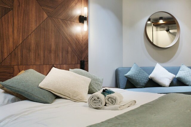 サブリム アンド ニュー スタジオ ムーランルージュ