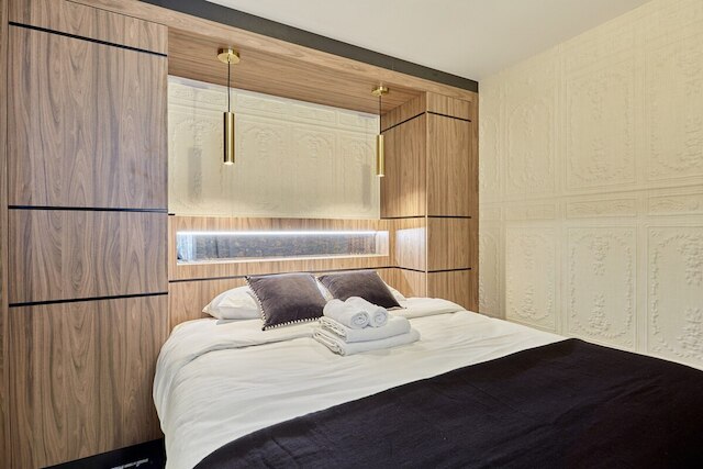 マグニフィセント ニュー スタジオ ルーブル パレ ロイヤル