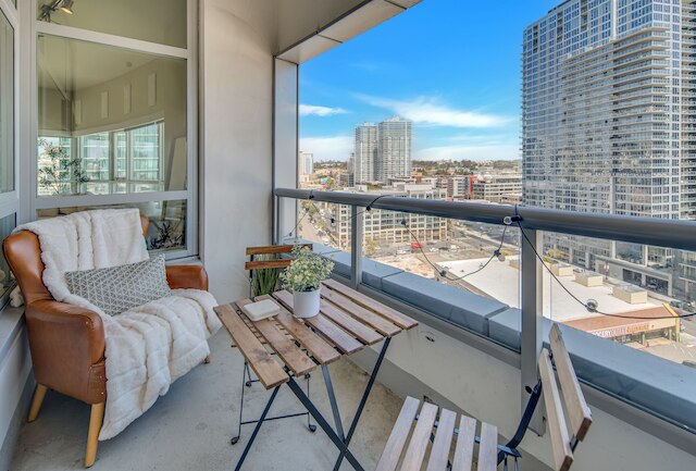 イーストビレッジ ラグジュアリー ステイズ