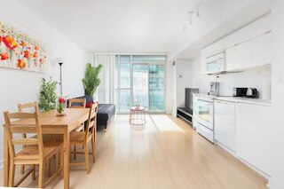 ワールド ワイド ステイズ スイート - エンターテインメント