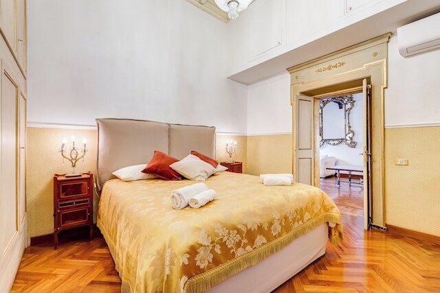 ヒストリカル アパートメント ニア ピアッツァ ナヴォーナ