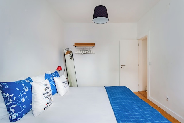 モニカズ プレイス、ア フレンズ インスパイアード フラット