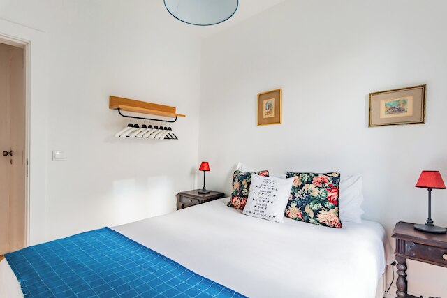 モニカズ プレイス、ア フレンズ インスパイアード フラット