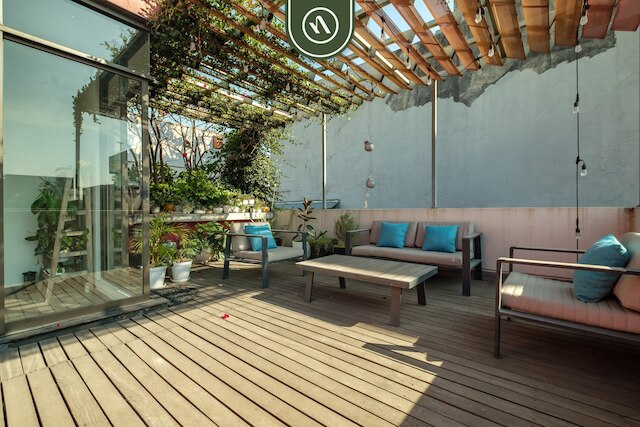 2BR コンド イン ローマノルテ - プライベートテラス