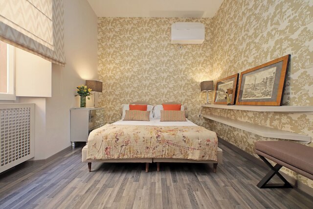 YCH インカンテヴォレ カーサ ア フォンターナ ディ トレヴィ