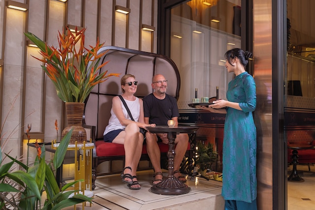 ル プルミエ ホテル & ルーフトップ バー