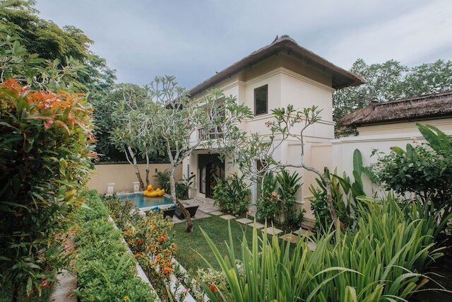 ヴィラ アングレック ジンバラン