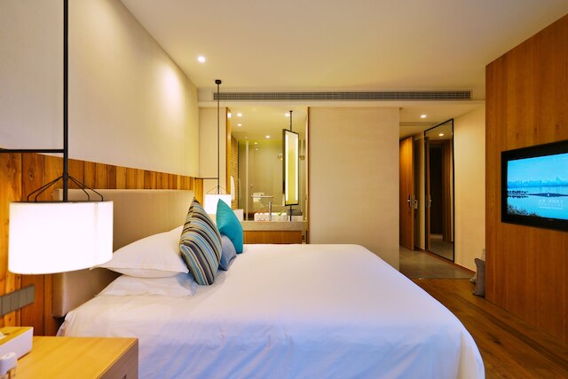 Cozylife Hotel Westlake