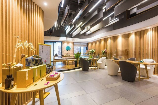 Cozylife Hotel Westlake