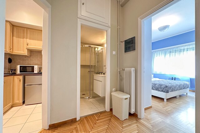 フェードラス リビング コロナキ ブルー