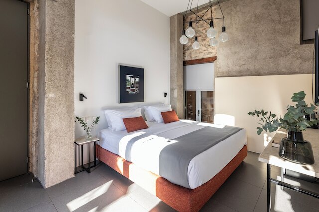 アソマトン バイ オニロ