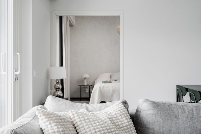 モダン 1 ベッドルーム アパートメント ウィズ ベスト ロケーション