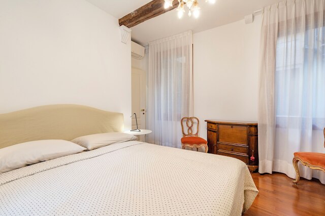 カ デッラ コメディア バイ ワンダフル イタリー