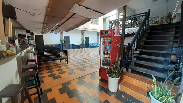 ヴィエンチャンスター