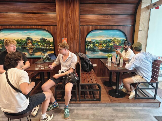 ワンダーラスト ステーション ホステル