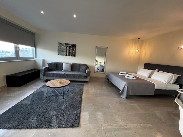 アテネ エクスペリエンス 1