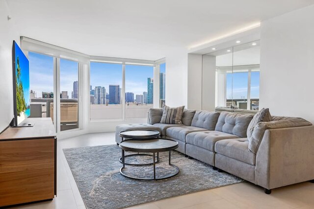 サファイア オン ザ ベイ