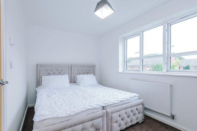 3ベッドルーム-ウォークトゥシティセンター-ガーデン-フリーパーキング