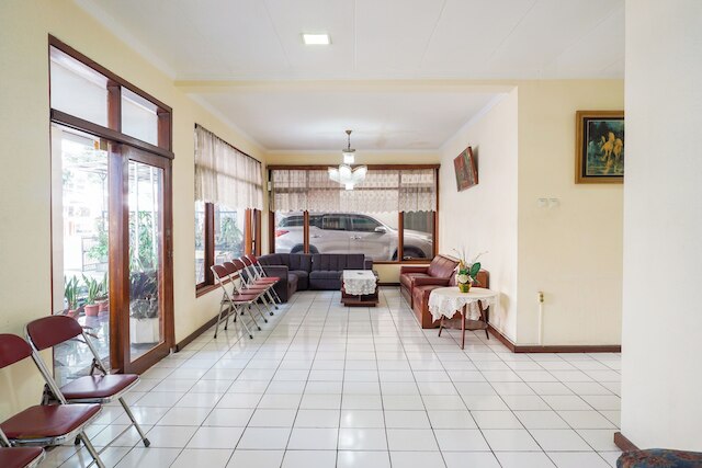 ホテル O ケボン ジェルク ニア ゲドゥン サテ フォーマリー クルニア ホテル