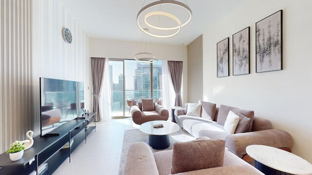 ダウンタウン - グランデ 3401