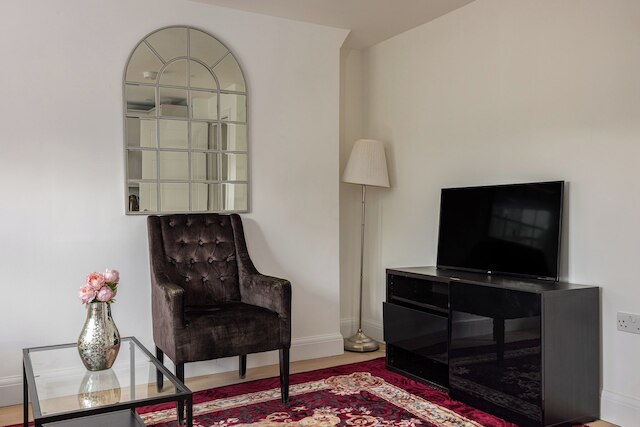 ピックザプレイス ケンジントン ラックス アパートメンツ III