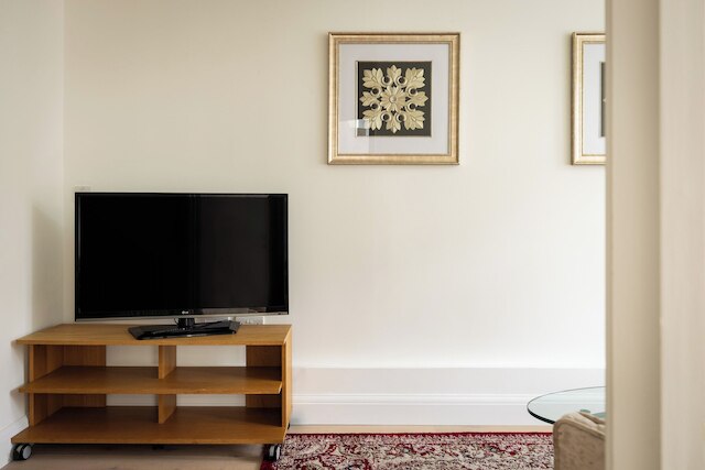 ピックザプレイス ケンジントン ラックス アパートメンツ