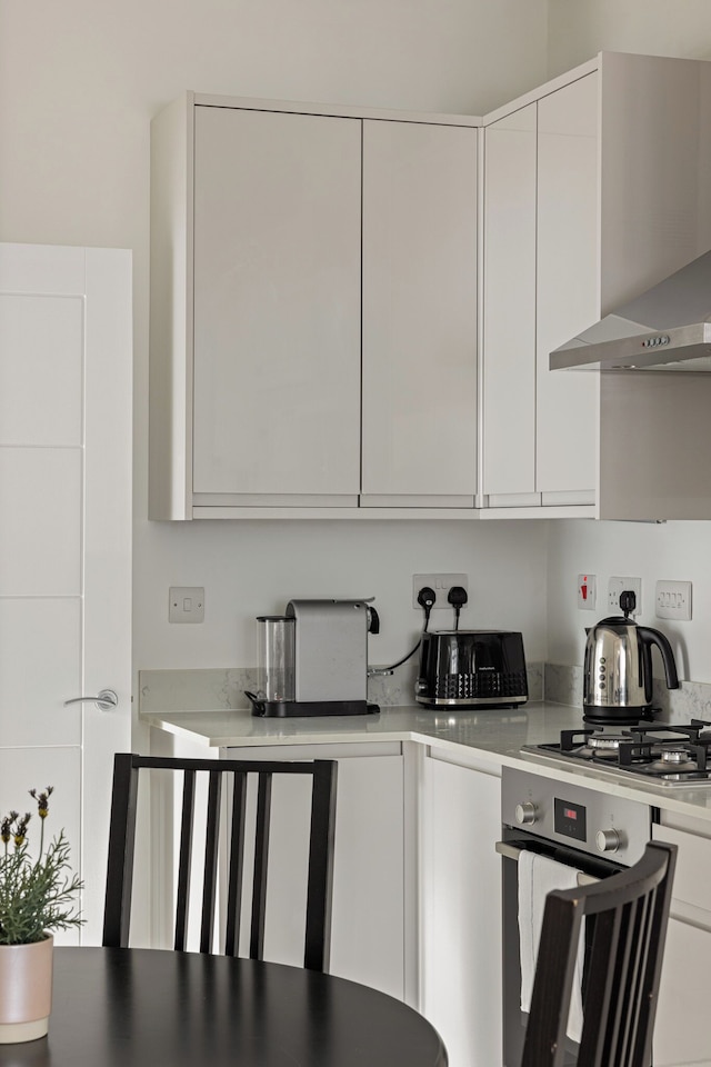 ピックザプレイス ケンジントン ラックス アパートメンツ