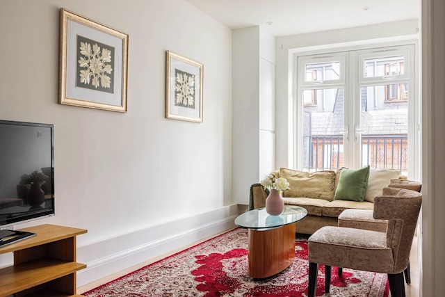 ピックザプレイス ケンジントン ラックス アパートメンツ