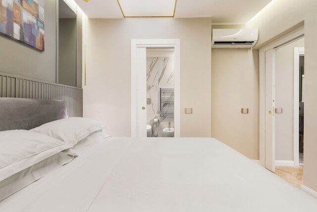 スペイン階段 アパートメント