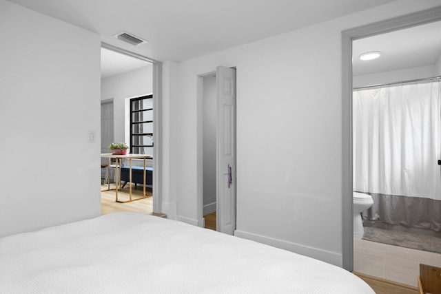 チャーミングハウス ウィズ フリーパーキング