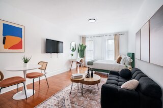 444-3d ブランドニュー XL スタジオ ヘルズ キッチン エレベーター