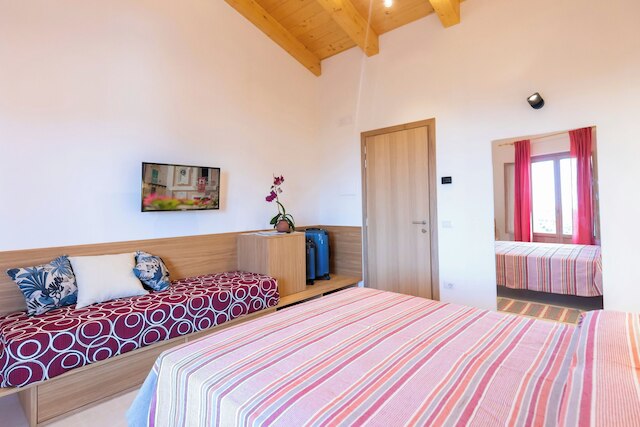 ハイビスカスウノ トロペア レジデンス