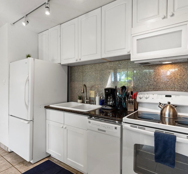 キヘイ カイ ナニ #13-131 1 ベッドルーム コンド