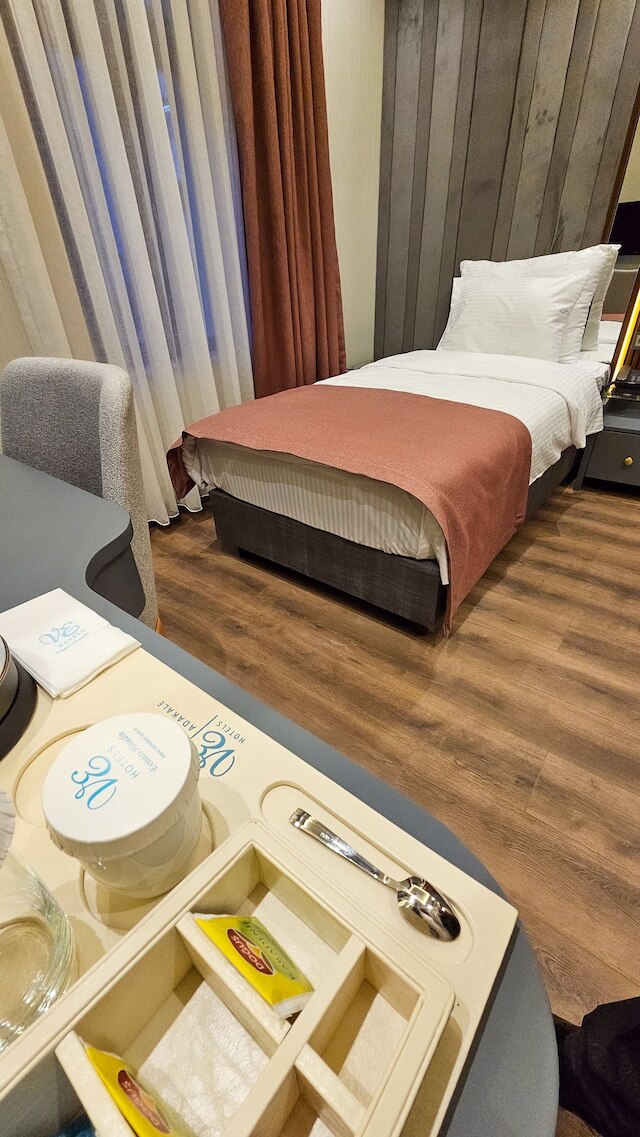 VE ホテルズ アダカレ