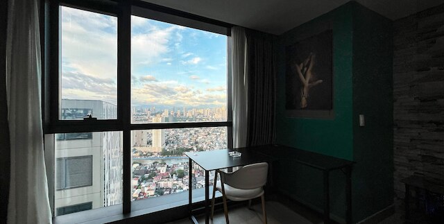 センチュリー スパイア