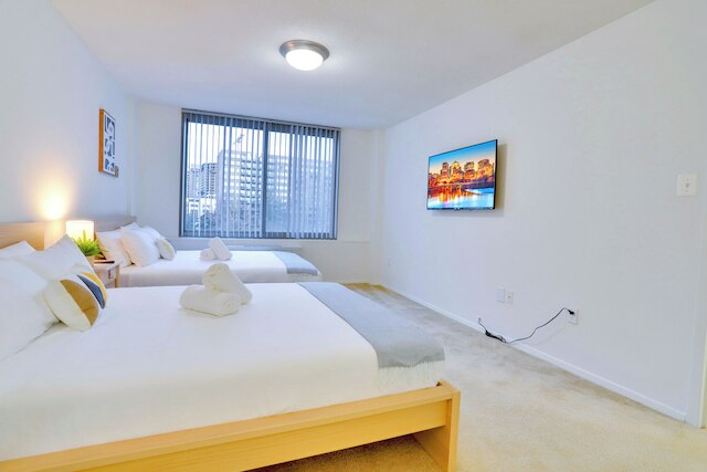 プライム クリスタル シティ アパートメンツ