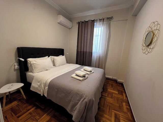 カリアティーズ ラグジュアリー アパートメント