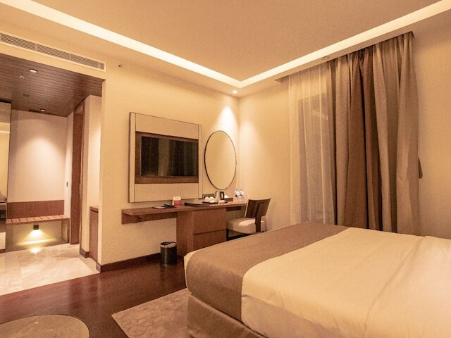 ベスト ウェスタン プラス ランウェイ