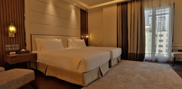 ベスト ウェスタン プラス ランウェイ