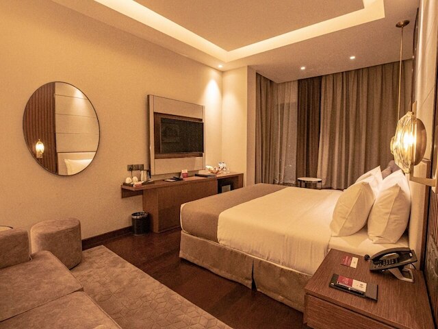 ベスト ウェスタン プラス ランウェイ