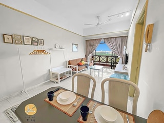 マラッカ マコタ ユニット