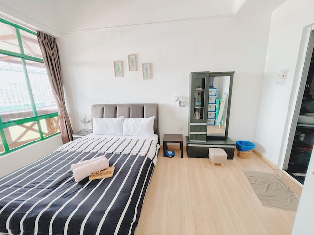 マラッカ マコタ ユニット