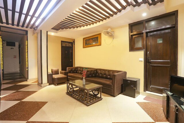 ファブエクスプレス ラジディープ パレス